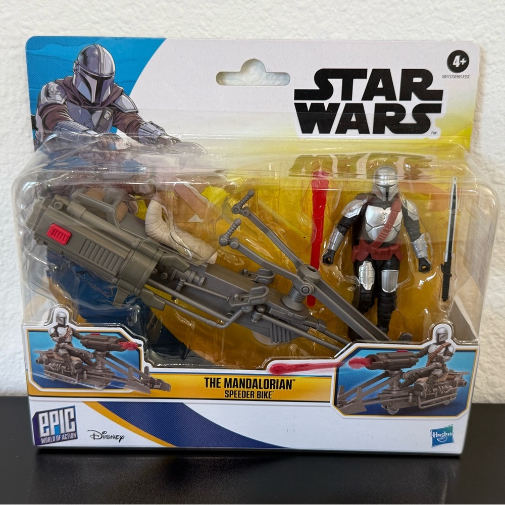 Nwt Star Wars Mandalorian Speeder Bike